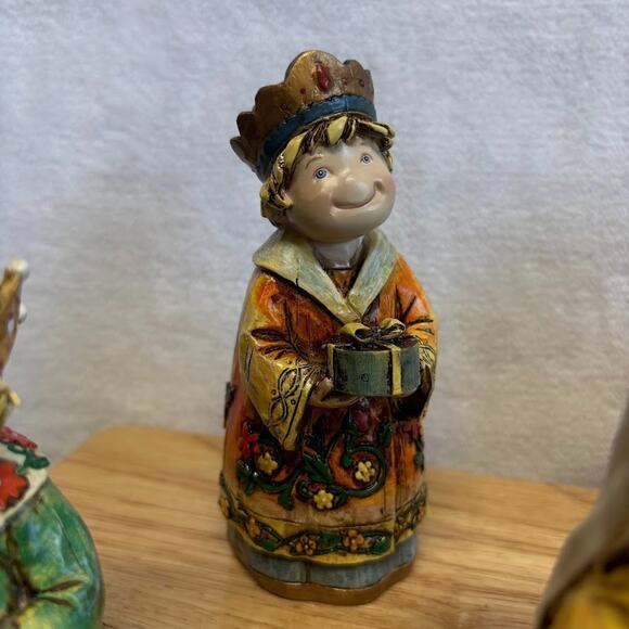 VTG 2006 Blessed be the Name Jesus Wood Carve Look Resin Nativity Set - 9 PC. - Picture 8 of 16